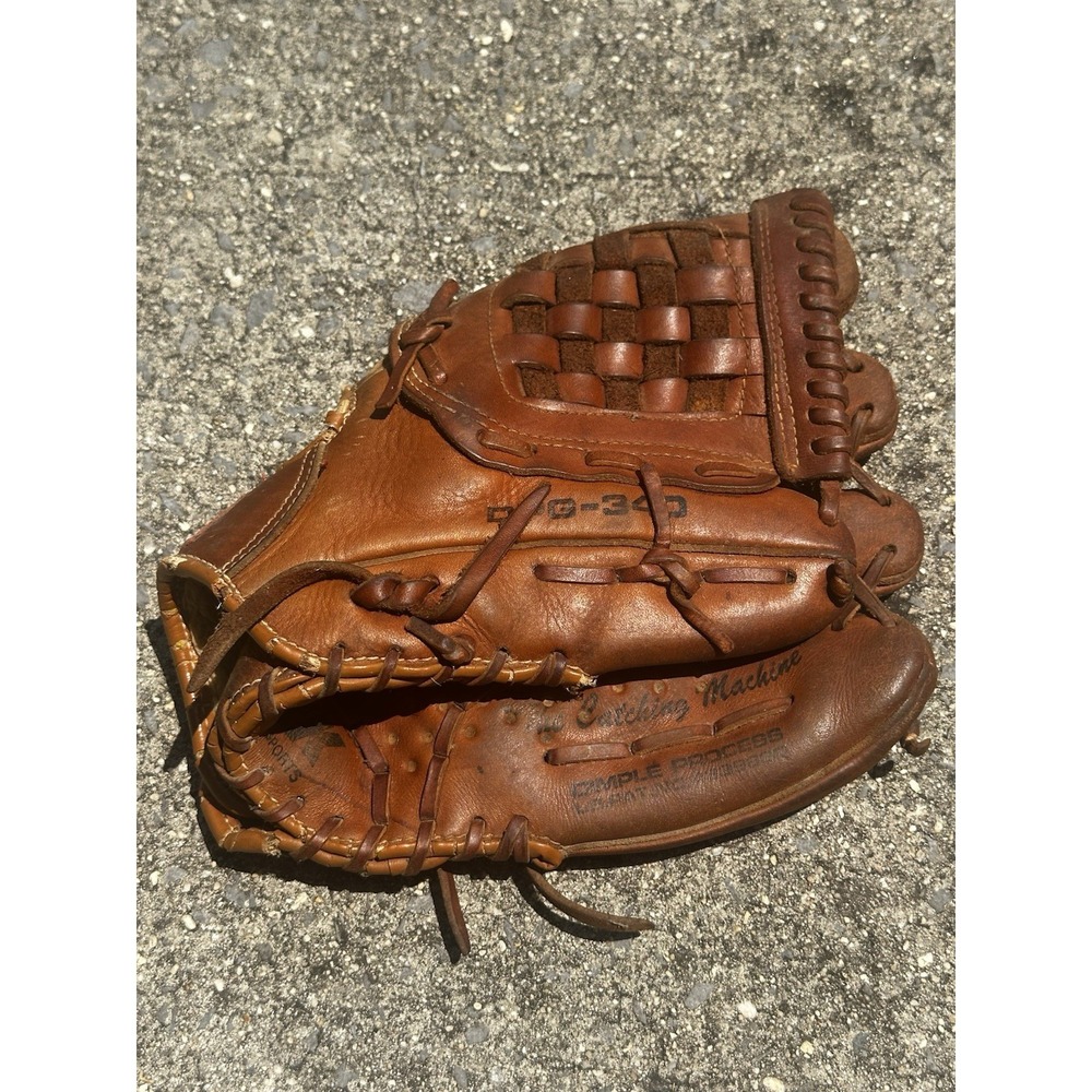 Vintage Sasaki Sport SSK Dimple DPG-340 Baseball Glove 9.5" Youth RHT